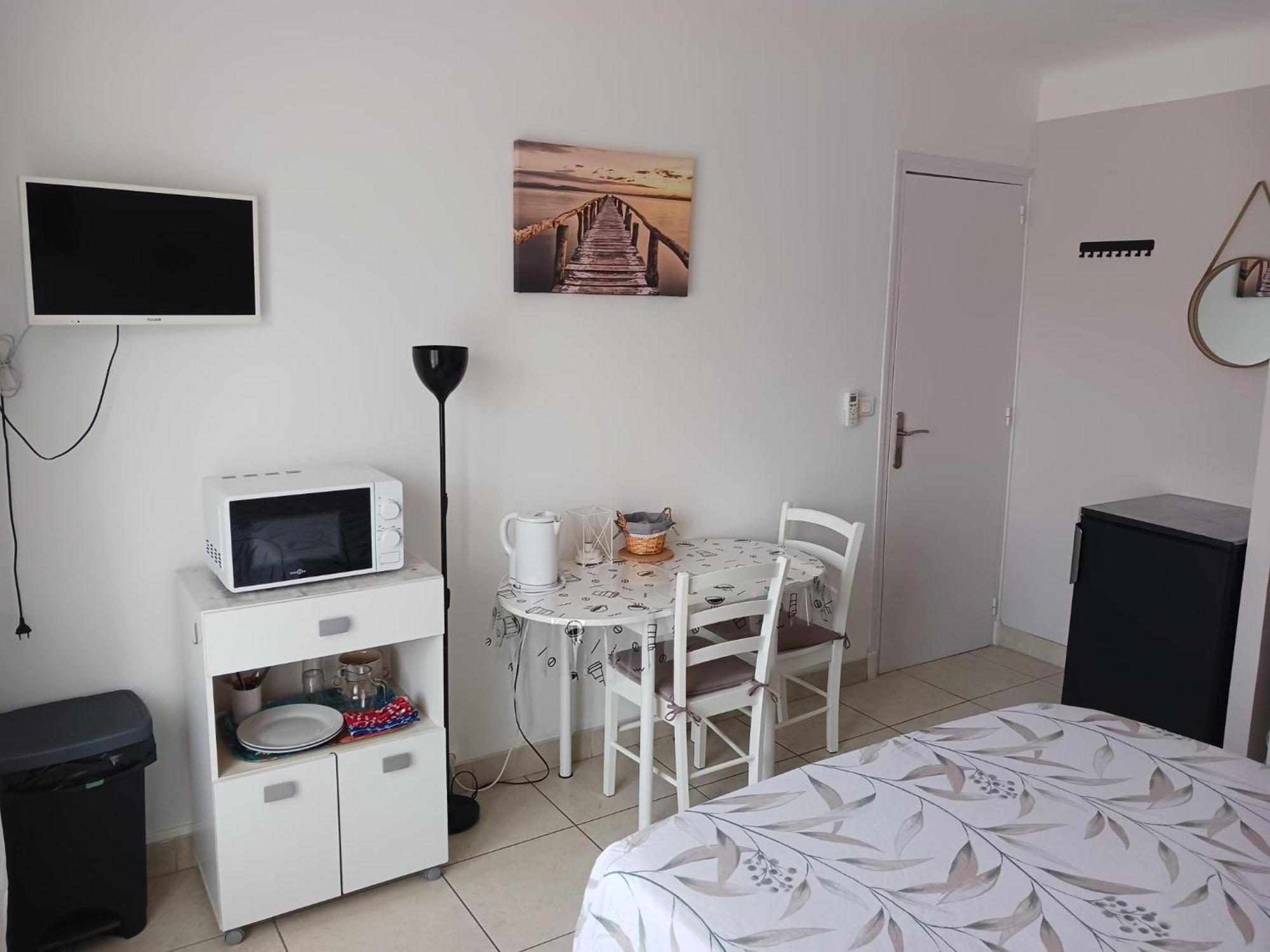 Apartamento Chambre privée climatisée chez particulier, WIFI proche du Grand St Charles Perpiñán Exterior foto