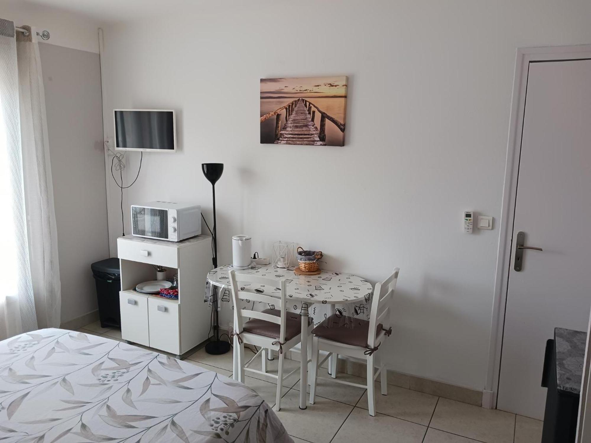 Apartamento Chambre privée climatisée chez particulier, WIFI proche du Grand St Charles Perpiñán Exterior foto